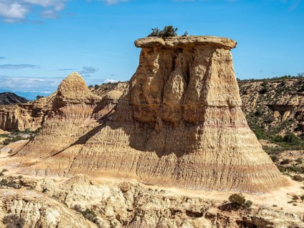 Tozal Solitario rock formation, desert, along gravel road Ruta Jubierre, Desierto de los Monegros,