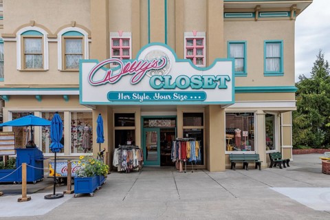 Dolly's Closet clothing store at the Dollywood amusement park in Pigeon Forge, TN