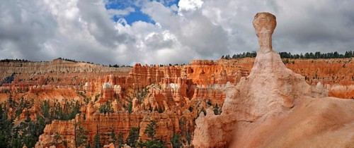 Thor's Hammer, a sandstone pillar or hoodoo formed by erosion in the Queens Garden, Bryce Canyon