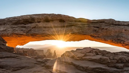 View through Natural Arch, Mesa Arch, Sunrise, Grand View Point Road, Island in the Sky,