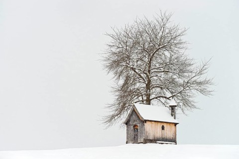Kupfererkapelle in snow, chapel, snowing, Gallzein, Tyrol, Austria