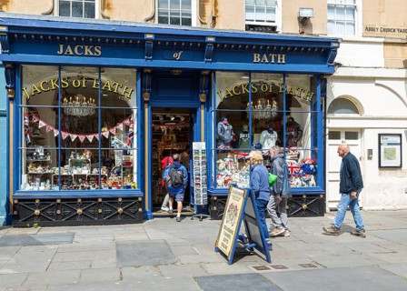 Jacks of Bath tourist souvenir shop, Abbey Church Yard, city of Bath, north east Somerset, England,