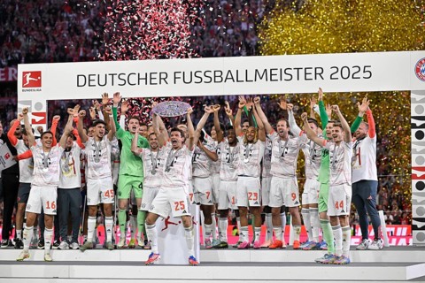 FC Bayern Munich FCB celebrates 34th championship title, championship celebration, championship