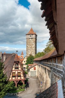 View from the town wall to the Gerlach smithy at the Rödertor with Röderturm, Rothenburg ob der