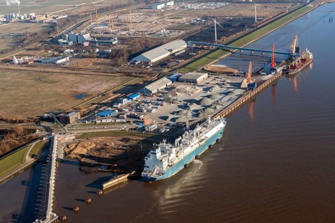 Europe, Germany, Schleswig-Holstein, Brunsbüttel, LNG terminal, ports, port, ships, water, ship,