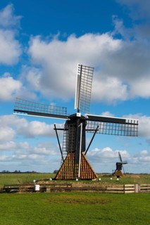 Heechhiem, Heechhiem mill, in the background De Jansmolen or De Modden, Heechhiem mill,