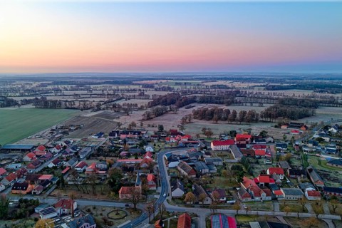 Morning atmosphere on a cold winter day in the countryside in the UNESCO Drömling Biosphere Reserve