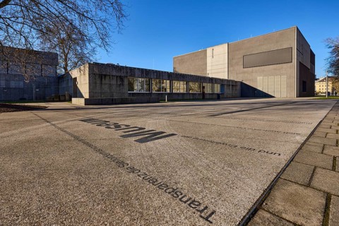 Saarland Museum, Modern Gallery, architect Hanns Schönecker, art gallery, modern architecture,