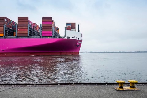 Container ship on the Elbe in the port of Hamburg, container, container ship, customs, maritime