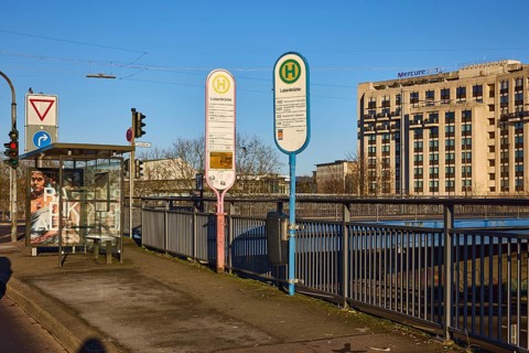 Bus stop Luisenbrücke, Mercure Hotel Saarbrücken, modern architecture, concrete architecture, metal