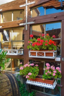 Flower boxes at the local history museum in Eningen, geraniums (Pelargonium), exhibition building,