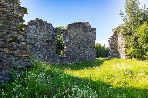 Remains of the walls of the old pilgrimage church of St Oswald, Dudelskirche Waschleithe,