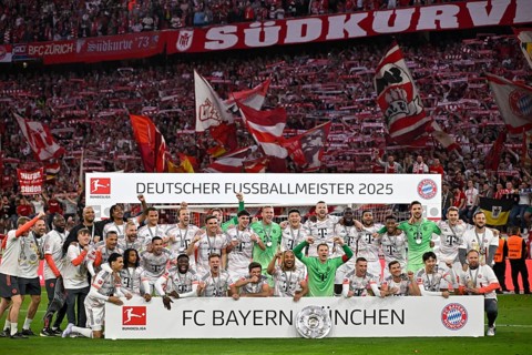 FC Bayern Munich FCB celebrates 34th championship title, championship celebration, championship