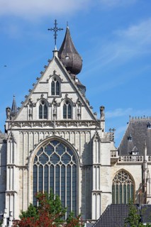 Cathedral of Our Lady, Onze-Lieve-Vrouwekathedraal, nave, side view via side entrance, Gothic,