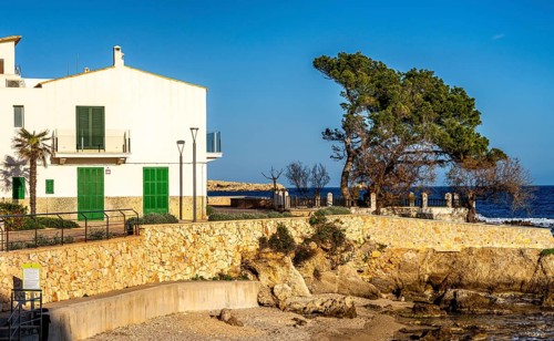Small houses and villas on the north coast, Cala Rajada, Balearic Islands, Majorca, Spain