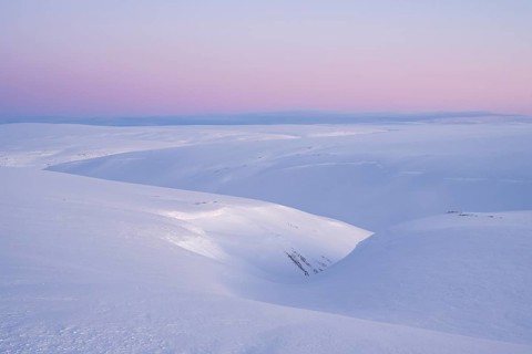 Snowy wintery mountain landscape, Batsfjord, Båtsfjord, Varanger Peninsula, Finnmark, Northern