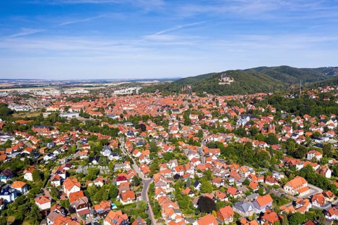 Aerial view of town and castle, town view from west, Wernigerode, Harz, Saxony-Anhalt, Germany