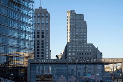 Beisheim Centre and Dellbrück high-rise, railway station, Potsdamer Platz, Berlin, Germany