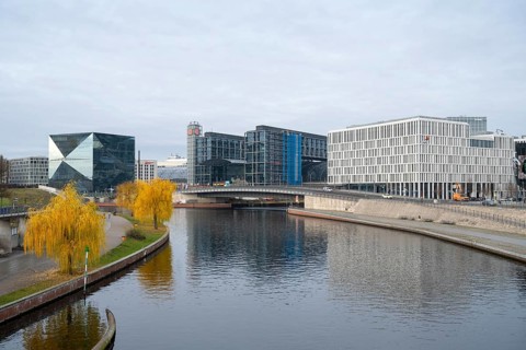 Cube office building, main railway station, PWC office building, Spree, view from the
