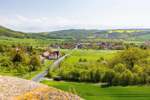View of Tastungen from the historic Wartturm Wehnder Warte, in the background the village of Ferna,