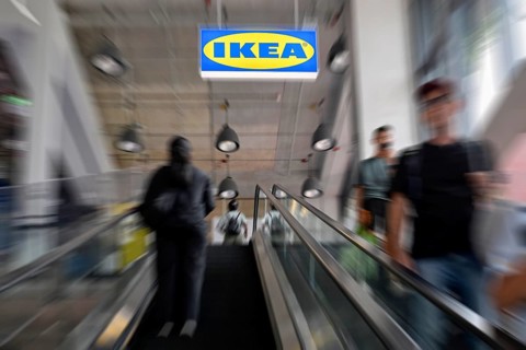 Ikea logo wipe