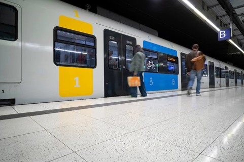 Underground S-Bahn, train, Generation 2025, platform, stop, Schwabstraße station, public transport,