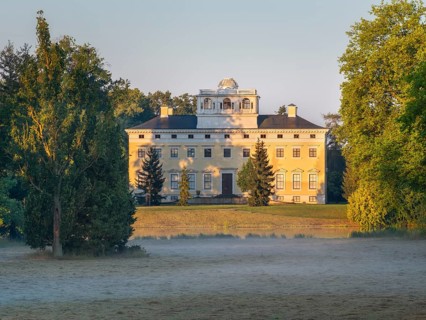 Wörlitz Castle in Wörlitz Park in the morning with fog, Garden Kingdom Dessau-Wörlitz, Wörlitz,