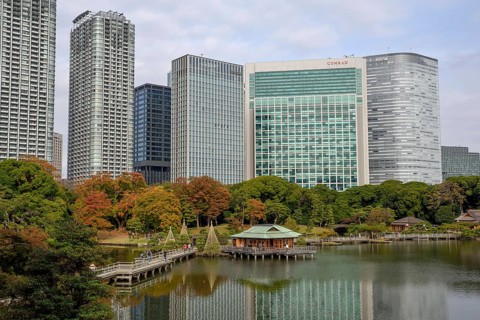 Hamarikyu Park, Imperial Garden of Hama Residence, in front of Skyline, Chuo District, Tokyo,