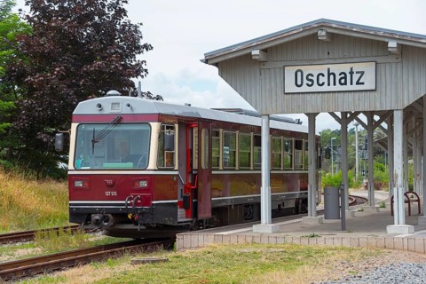 Railcar 137515, Döllnitzbahn in the narrow-gauge railway station of Oschatz, North Saxony, Saxony,