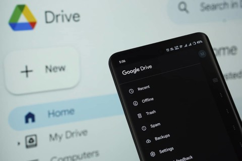 The app of the google drive is displayed on a smartphone screen, and the website google drive is
