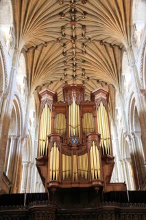 Interior organ and ceiling Norwich cathedral church, Norwich, Norfolk, England, UK