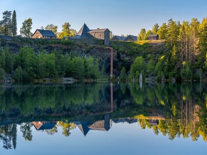 The slate lake in the Kießlichbruch in the evening light, former slate quarry, Technical Monument
