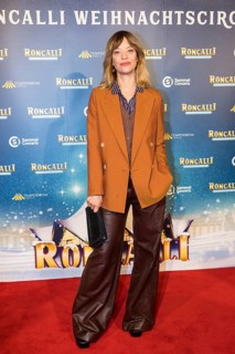 Heike Makatsch at the premiere of the 20th Original Roncalli Christmas Circus in Berlin's Tempodrom