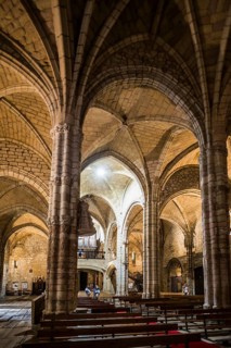 Interior view, church, La Puerta de las Gentes, San Vicente de la Barquera, Cantabria, Spain