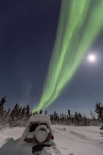 Northern Lights, Aurora borealis, car, snowy, moonlight, winter, snow, Inuvik, Northwest