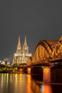Hohenzollernbruecke, Rhine, Museum Ludwig with Philharmonie, Cologne Cathedral, Cologne, Rhineland,