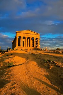 Temple of Concordia, Valley of the Temples, Agrigento, Sicily, Italy