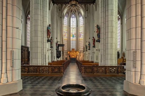Interior of the Catholic parish church of St. Peter and Paul in Straelen, North Rhine-Westphalia,