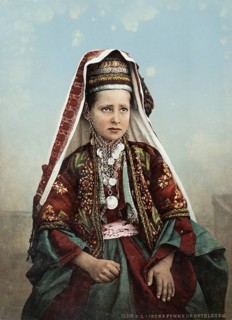 Young girl, Bethlehem, Palestine, Israel, Holy Land, photochrome print around 1890