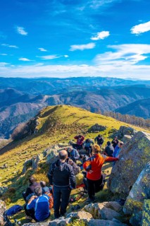 Monte Adarra, Gipuzkoa Spain », February 16, 2020: A group of hikers above Mount Adarra