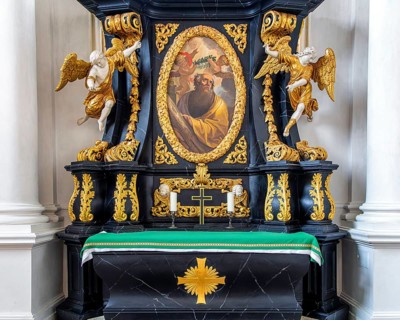 Interior photos in St. Salvator Cathedral in Fulda, officially High Cathedral in Fulda, center of