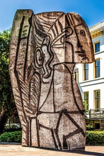 Sylvette Muse sculpture by Pablo Picasso, designed by him in 1970 and realized in collaboration