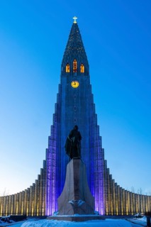 Hallgrímskirkja, Evangelical Lutheran Parish Church of the Icelandic State Church, Blue Hour,