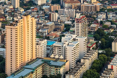 Over the rooftops of Bangkok, view from the Moon Bar on the roof terrace of the Banyan Tree Hotel,