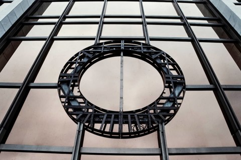 Historical photo, Removed coat of arms of the GDR at the Volkskammer in Berlin, 1990, Berlin,