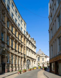 Carlton Chambers offices left architect TS Lysaght 1884, historic buildings St Stephen's Street,