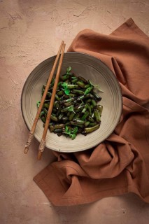 Fried bean pods, in soy sauce, with sesame seeds, homemade, no people