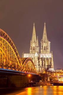 Hohenzollernbruecke, Rhine, Cologne Cathedral, Cologne, Rhineland, North Rhine-Westphalia, Germany