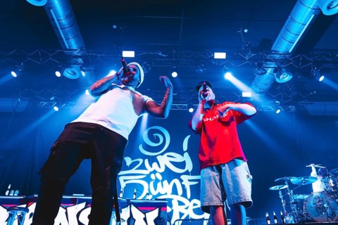 Rapper Daniel Schneezin Schneider and Michael Mike Rohleder from 257ers live in Berlin's Huxleys