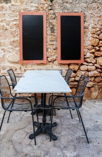 Outdoor seating, catering in the old town of Santanyi, Majorca, Balearic Islands, Spain
